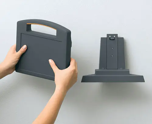 Station for wall suspension element (accessory)