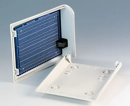 Fastening pillars for PCBs and components