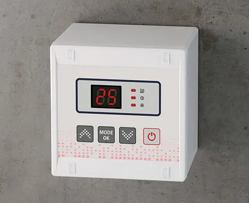 Recess in the lid for a membrane keypad