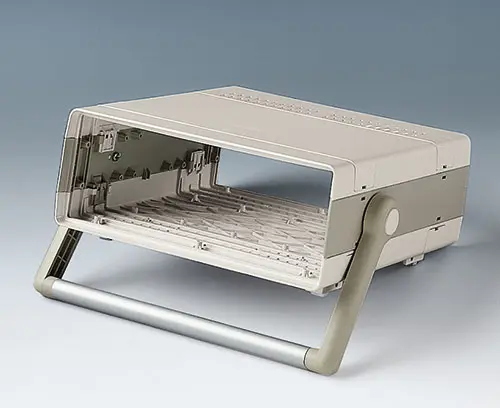 符合人体工程学的倾斜视面