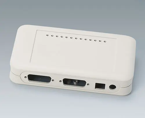 机械加工切口用于装配显示元件和连接口