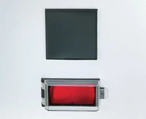 DIN-标准安装盒安装于控制面板