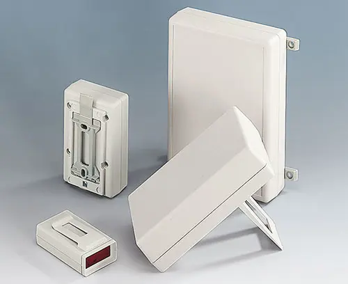 附加功能通过使用通用附件