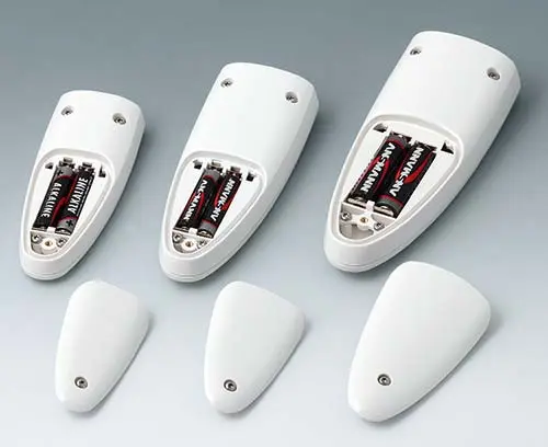 电池仓: 适配 2 个 1,5 V AAA 电池 (规格 S、 M) 和 2 个 1,5 V AA 电池 (规格 L)